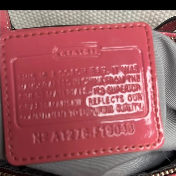 Coach Signature C brown Purse with coral leather trim F19046 - Picture 3 of 4